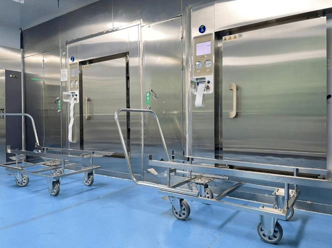 Pulse Vacuum Sterilizer